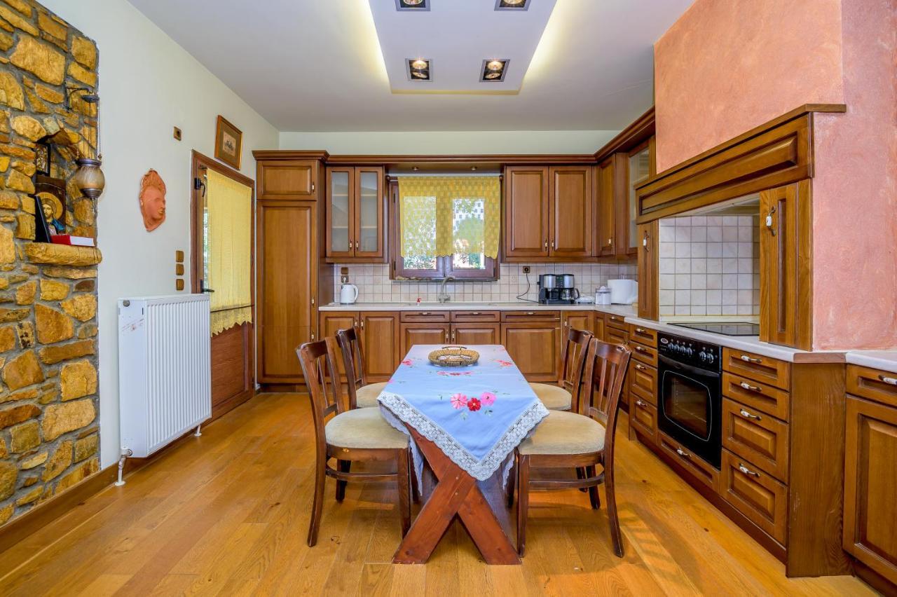 Luxurious Villa With Gorgeous View And Bbq Aleksandropolis Zewnętrze zdjęcie