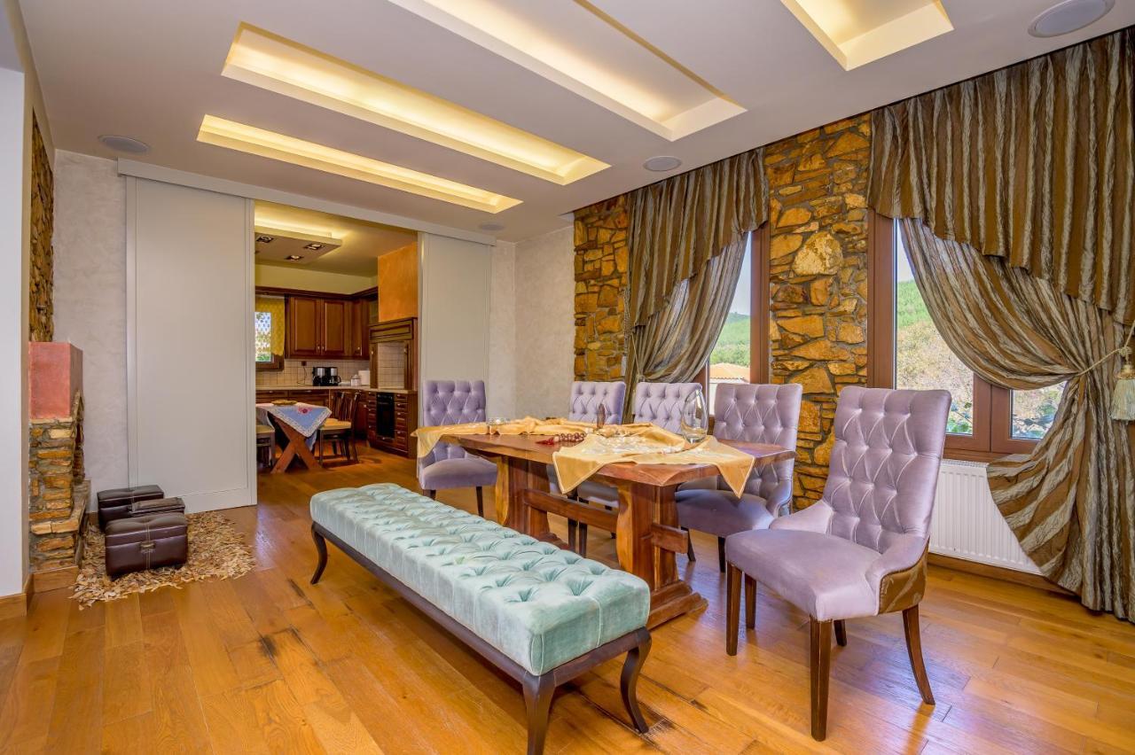 Luxurious Villa With Gorgeous View And Bbq Aleksandropolis Zewnętrze zdjęcie